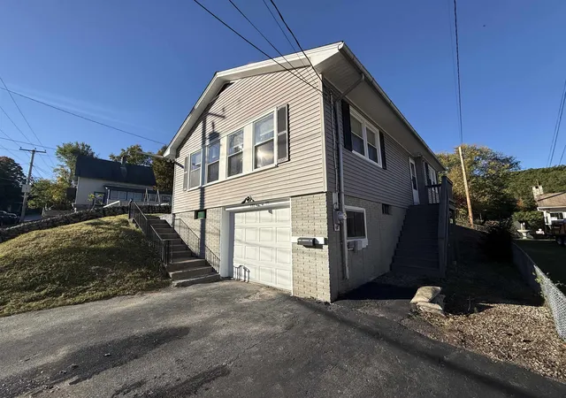 Photo 2 of Single family home for sale at 153 Rumford St, Concord, NH 03301 | MLS# 5113214 | Listing updated on 2026-10-07