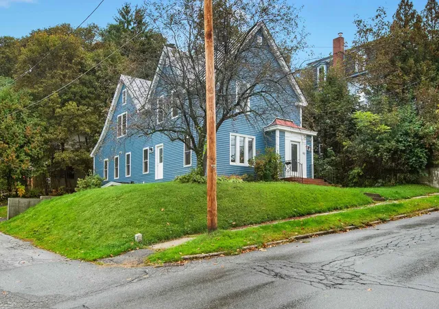 Photo 3 of Single family home for sale at 90 Tremont St, Barre, VT 05641 | MLS# 5113226 | Listing updated on 2026-10-22