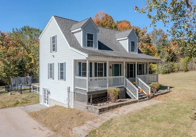 Photo 1 of Sale Pending at 342 Chestnut Hl Rd, Rochester, NH 03867 | MLS# 5113290 | Listing updated on 2026-10-13