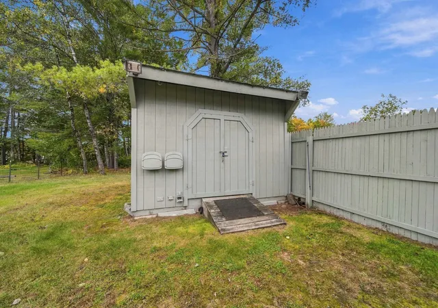 Photo 36 of Single family home for sale at 13 Carr St, Franklin, NH 03235 | MLS# 5113323 | Listing updated on 2026-10-08