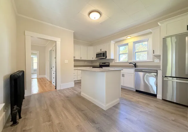 Photo 3 of Single family home for sale at 25 Winter St, Newport, NH 03773 | MLS# 5113363 | Listing updated on 2026-10-15