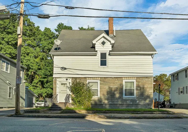 Multi family home for sale at 417 Bartlett St, Manchester, NH 03102 | MLS# 5113387