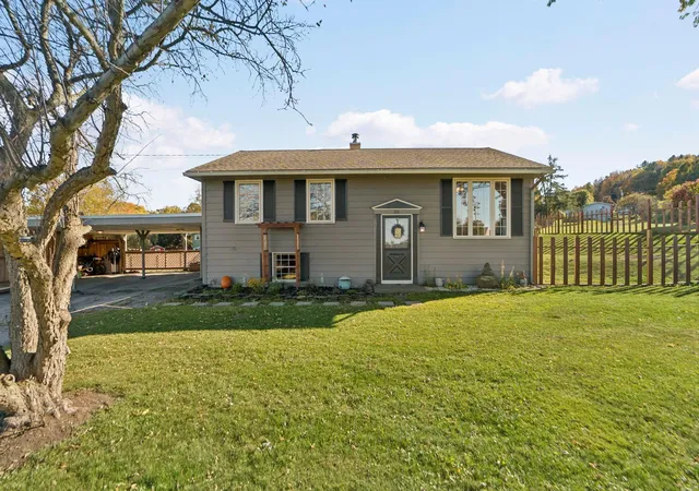 Photo 1 of Single family home for sale at 314 Prospect St, Barre, VT 05641 | MLS# 5113400 | Listing updated on 2026-10-08