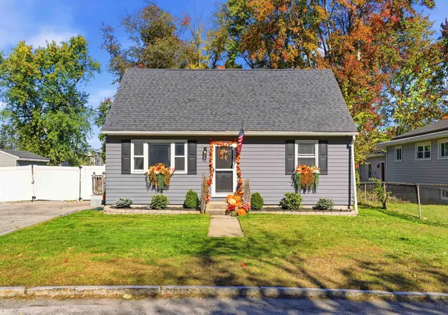 Photo 1 of Sale Pending at 88 Norcross St, Manchester, NH 03109 | MLS# 5113504 | Listing updated on 2026-10-13