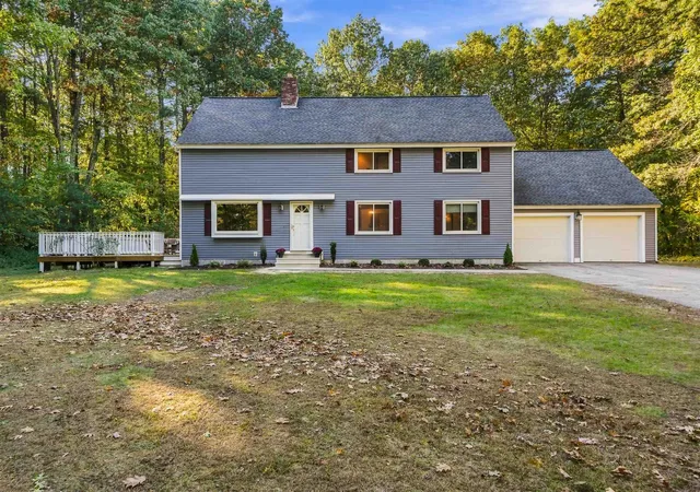 Single family home for sale at 19 Fordway Ext, Windham, NH 03087 | MLS# 5113528