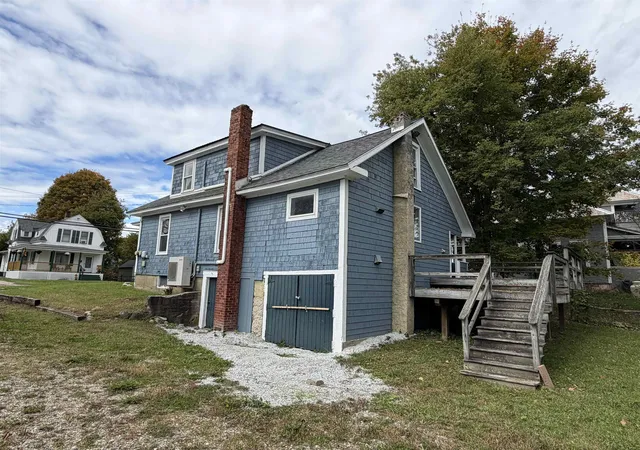 Photo 3 of Single family home for sale at 186 Lincoln Ave, Rutland, VT 05701 | MLS# 5113536 | Listing updated on 2026-10-16