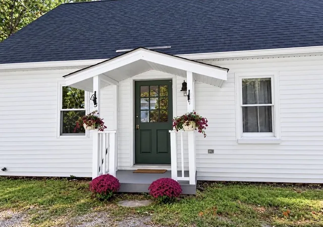 Photo 2 of Single family home for sale at 65 Greenleaf Rd, Sharon, NH 03458 | MLS# 5113545 | Listing updated on 2026-10-28