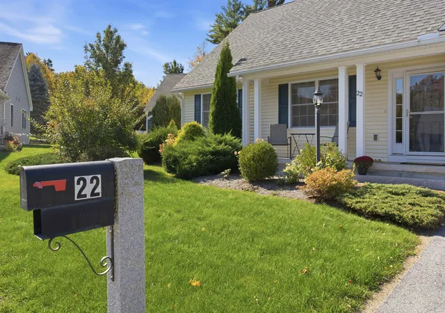 Photo 3 of Condo for sale at 22 Marions Way, Bow, NH 03304 | MLS# 5113553 | Listing updated on 2026-10-11