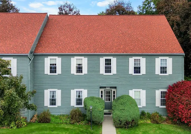 Condo for sale at 29 Twin Oaks Ter, South Burlington, VT 05403 | MLS# 5113554