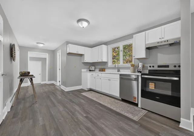 Photo 3 of Single family home for sale at 502 Shaker St, North Sutton, NH 03260 | MLS# 5113561 | Listing updated on 2026-10-14