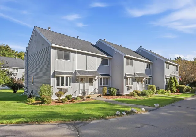Photo 2 of Sale Pending at 1324 Goffstown Rd #18, Manchester, NH 03102 | MLS# 5113583 | Listing updated on 2026-10-14