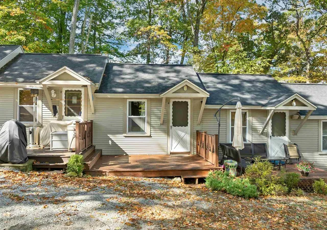 Photo 2 of Single family home for sale at 764 Pelham N Dr #4, Holderness, NH 03245 | MLS# 5113653 | Listing updated on 2026-10-17