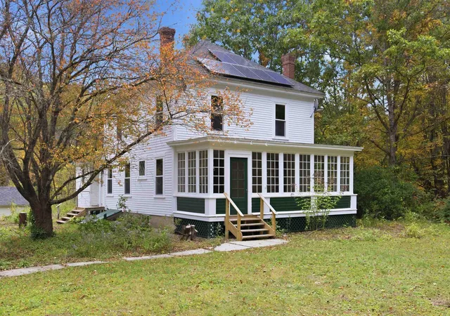 Single family home for sale at 140 W Roby District Rd, Warner, NH 03278 | MLS# 5113682