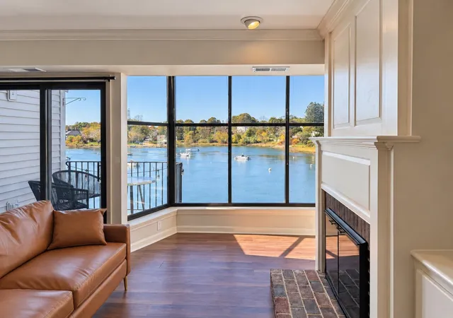 Townhouse for sale at 500 Market St #13L, Portsmouth, NH 03801 | MLS# 5113687