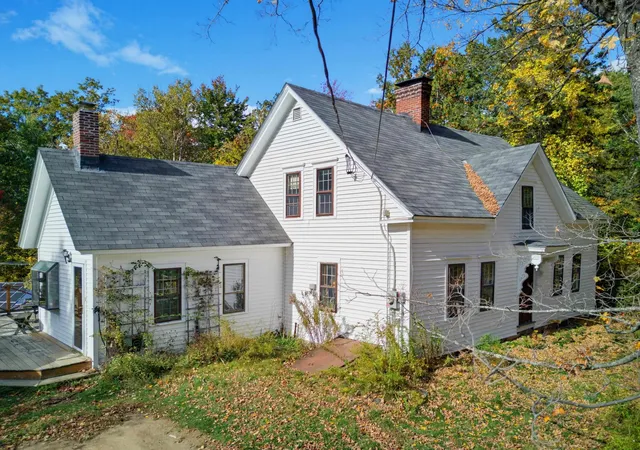 Photo 2 of Single family home for sale at 552 Shaker Rd, Canterbury, NH 03224 | MLS# 5113769 | Listing updated on 2026-10-13