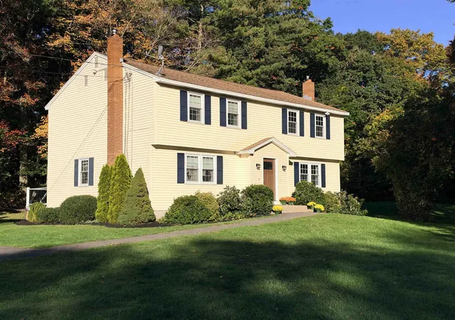 Condo for sale at 91b Fordway Ext #b, Derry, NH 03038 | MLS# 5113785