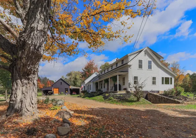 Single family home for sale at 85 White Oak Rd, Center Barnstead, NH 03225 | MLS# 5113805