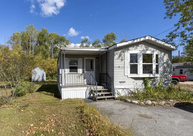 Photo 2 of Sale Pending at 4 Stevens Dr, Concord, NH 03301 | MLS# 5113825 | Listing updated on 2026-10-15
