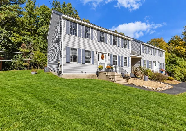 Photo 2 of Single family home for sale at 66 A Pelham Rd, Hudson, NH 03051 | MLS# 5113851 | Listing updated on 2026-10-28