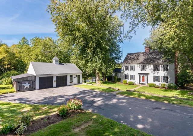 Single family home for sale at 247 Meredith Ctr Rd, Meredith, NH 03253 | MLS# 5113869