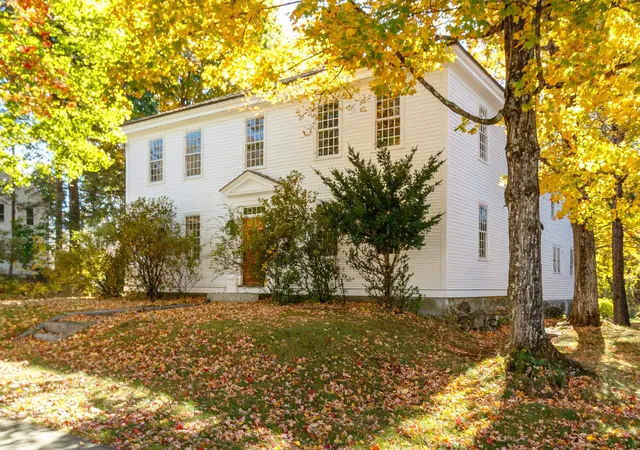 Photo 1 of Single family home for sale at 341 Main St, Contoocook, NH 03229 | MLS# 5113912 | Listing updated on 2026-10-14