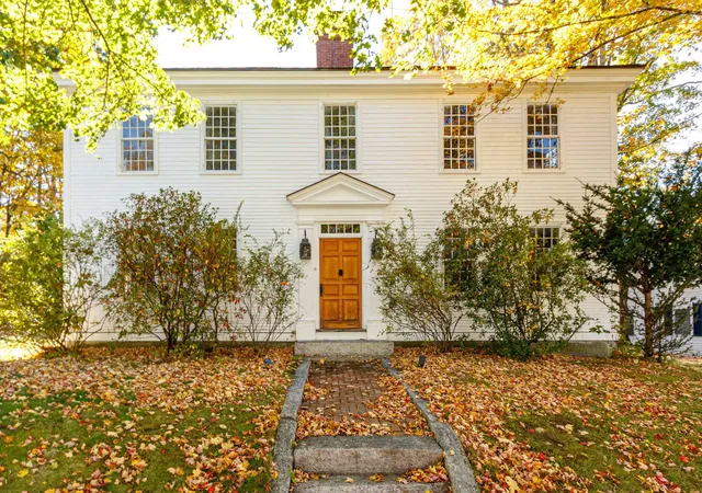 Photo 2 of Single family home for sale at 341 Main St, Contoocook, NH 03229 | MLS# 5113912 | Listing updated on 2026-10-14