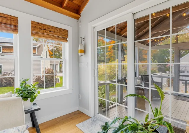 Photo 4 of Single family home for sale at 394 Wallis Rd, Rye, NH 03870 | MLS# 5113914 | Listing updated on 2026-10-20