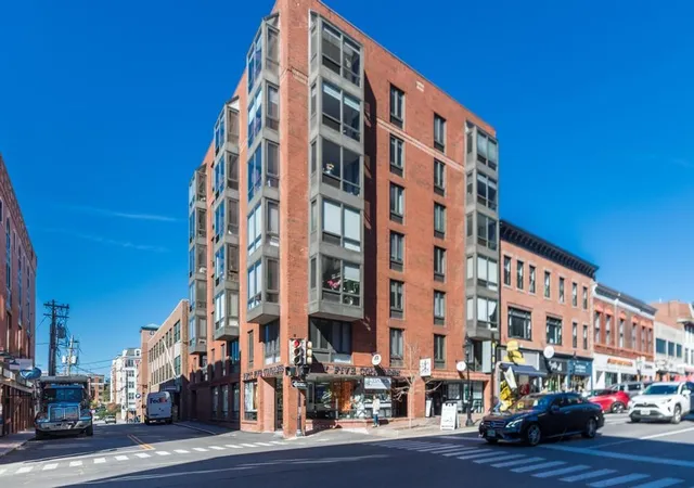 Condo for sale at 55 Congress St #605, Portsmouth, NH 03801 | MLS# 5113919