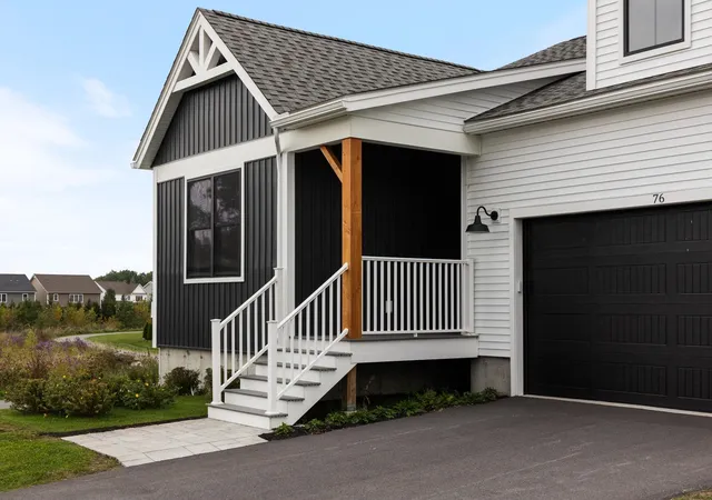 Photo 4 of Single family home for sale at 76 Russet Rd, South Burlington, VT 05403 | MLS# 5113934 | Listing updated on 2026-10-14