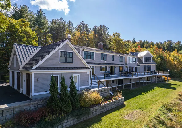 Photo 2 of Mansion for sale at 262 Putney Hl Rd, Contoocook, NH 03229 | MLS# 5113943 | Listing updated on 2026-10-13
