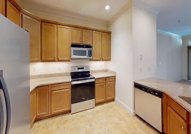 Photo 4 of Condo for sale at 4 Henry David Dr #107, Nashua, NH 03062 | MLS# 5113948 | Listing updated on 2026-10-22