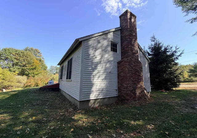 Photo 3 of Single family home for sale at 1745 Stoney Brk Rd, Grantham, NH 03753 | MLS# 5113965 | Listing updated on 2026-10-12