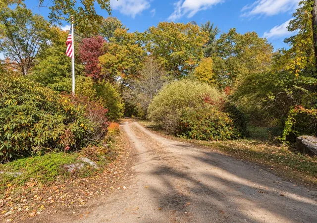 Photo 2 of Single family home for sale at 442 Royalston Rd, Fitzwilliam, NH 03447 | MLS# 5113990 | Listing updated on 2026-10-17