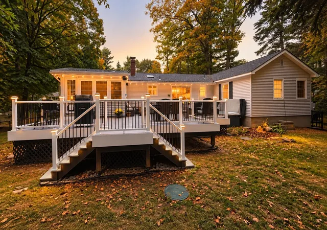 Photo 3 of Single family home for sale at 5 Glendale Rd, North Hampton, NH 03862 | MLS# 5114010 | Listing updated on 2026-10-17