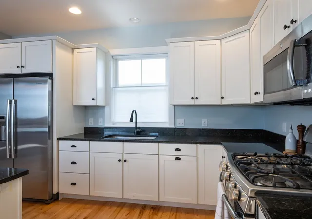 Photo 2 of Single family home for sale at 30 Chipman St, South Burlington, VT 05403 | MLS# 5114020 | Listing updated on 2026-10-21