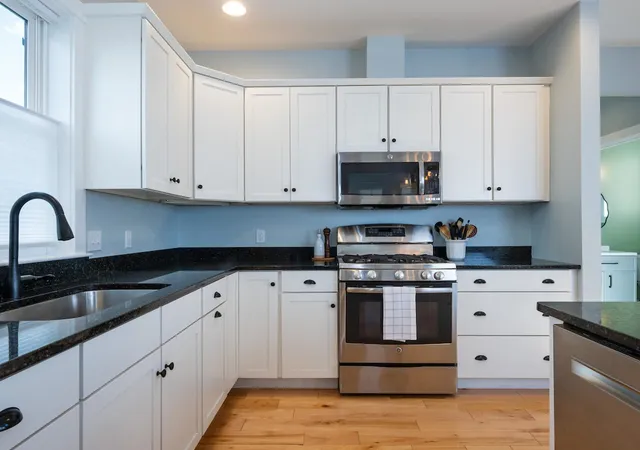 Photo 3 of Single family home for sale at 30 Chipman St, South Burlington, VT 05403 | MLS# 5114020 | Listing updated on 2026-10-21