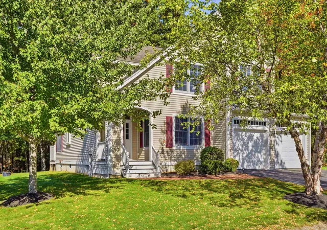 Photo 3 of Sale Pending at 10 Cortland Ave, Stratham, NH 03885 | MLS# 5114056 | Listing updated on 2026-10-16
