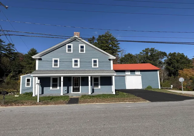 Photo 1 of Single family home for sale at 331 Parade Rd, Barnstead, NH 03218 | MLS# 5114060 | Listing updated on 2026-10-28