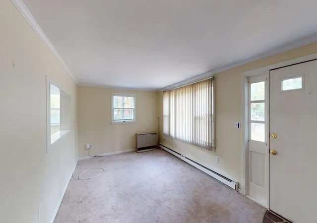 Photo 2 of Single family home for sale at 37 Wason Rd, Hudson, NH 03051 | MLS# 5114073 | Listing updated on 2026-10-18