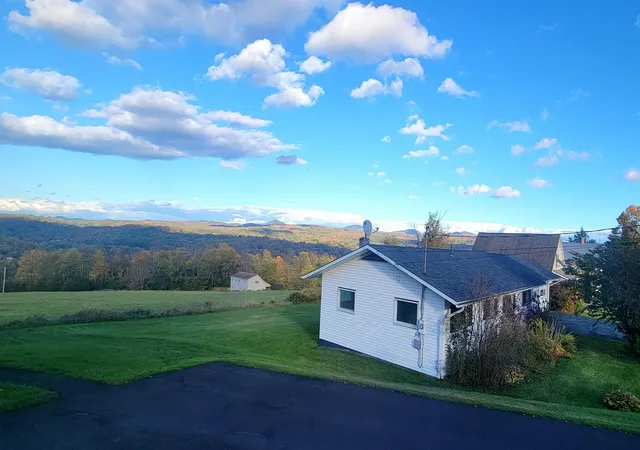 Photo 2 of Single family home for sale at 43 Bailey St, Barre, VT 05641 | MLS# 5114117 | Listing updated on 2026-10-13