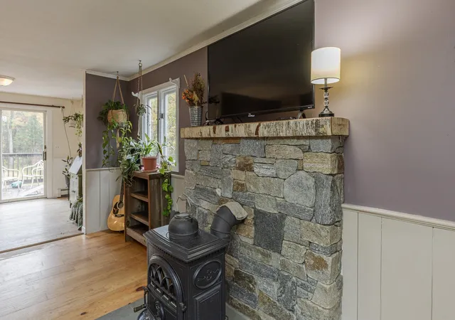 Photo 4 of Sale Pending at 781 Fullam Hl Rd, Fitzwilliam, NH 03447 | MLS# 5114122 | Listing updated on 2026-10-20