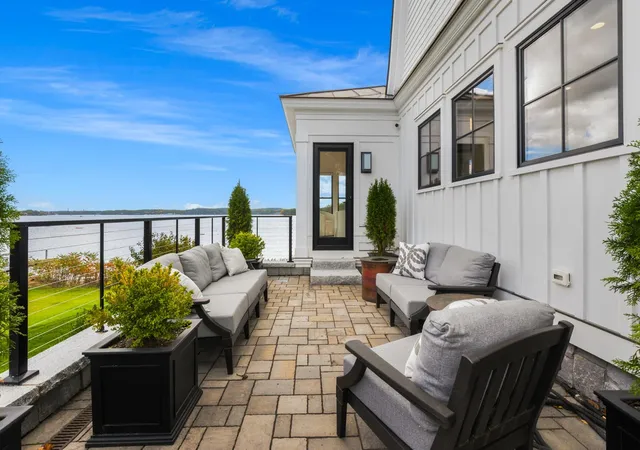 Photo 4 of Single family home for sale at 32 Cedar Point Rd, Durham, NH 03824 | MLS# 5114176 | Listing updated on 2026-10-14
