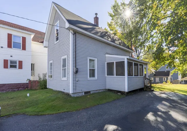 Single family home for sale at 500 Granite St, Manchester, NH 03102 | MLS# 5114177