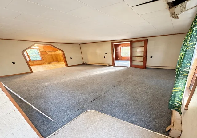 Photo 3 of Sale Pending at 31 Upper Factory Rd, Dover, NH 03820 | MLS# 5114180 | Listing updated on 2026-10-23