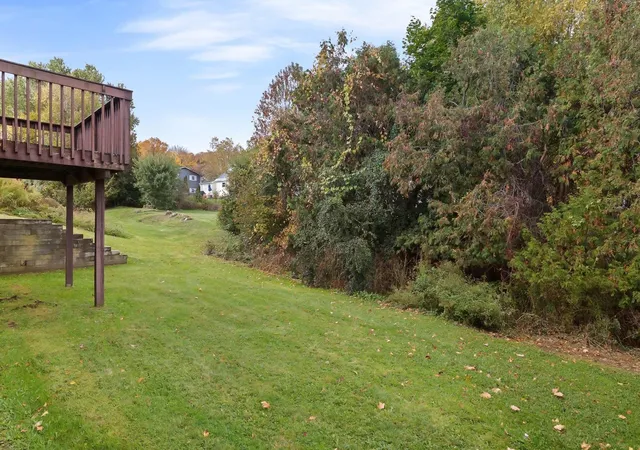 Photo 4 of Single family home for sale at 17 Country Way, Barre, VT 05641 | MLS# 5114208 | Listing updated on 2026-10-22