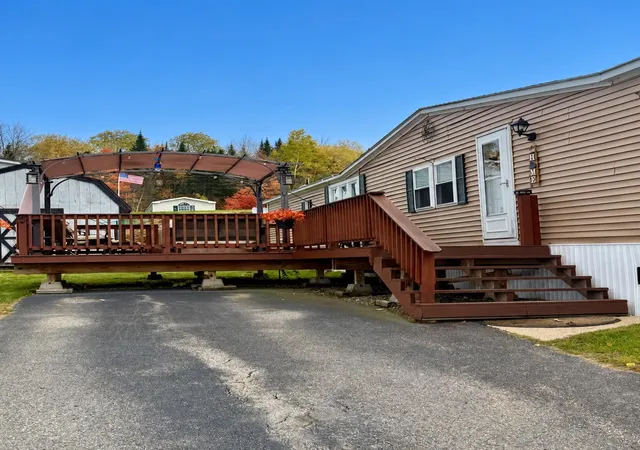 Photo 2 of Manufactured home for sale at 5 Brunswick St, Berlin, NH 03570 | MLS# 5114222 | Listing updated on 2026-10-28