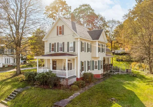 Photo 1 of Single family home for sale at 13 Charles St, Claremont, NH 03743 | MLS# 5114239 | Listing updated on 2026-10-14