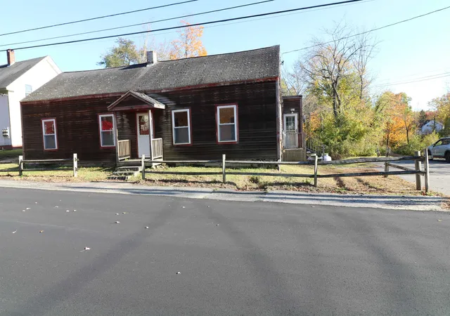 Photo 3 of Single family home for sale at 12 Russell Ave, Troy, NH 03465 | MLS# 5114246 | Listing updated on 2026-10-23