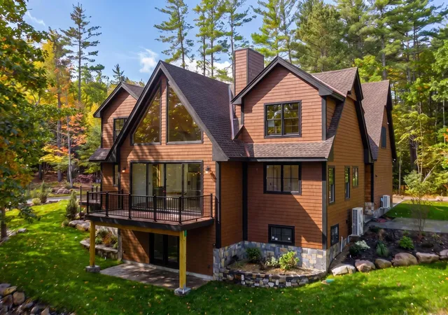 Photo 1 of Single family home for sale at 46 Highland Pointe Dr, Thornton, NH 03285 | MLS# 5114248 | Listing updated on 2026-10-28