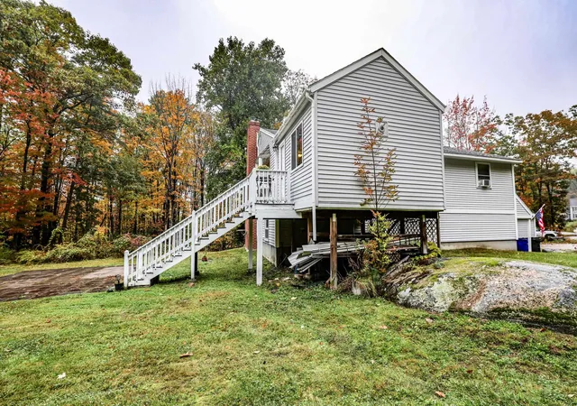 Photo 4 of Single family home for sale at 15 Checkerberry Ln, Goffstown, NH 03045 | MLS# 5114260 | Listing updated on 2026-10-28